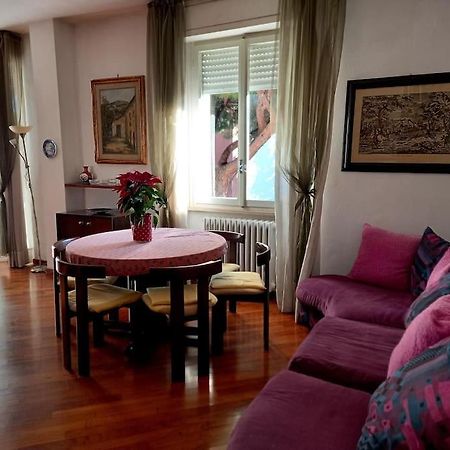 Апартаменты Casa Lola Ливорно Экстерьер фото
